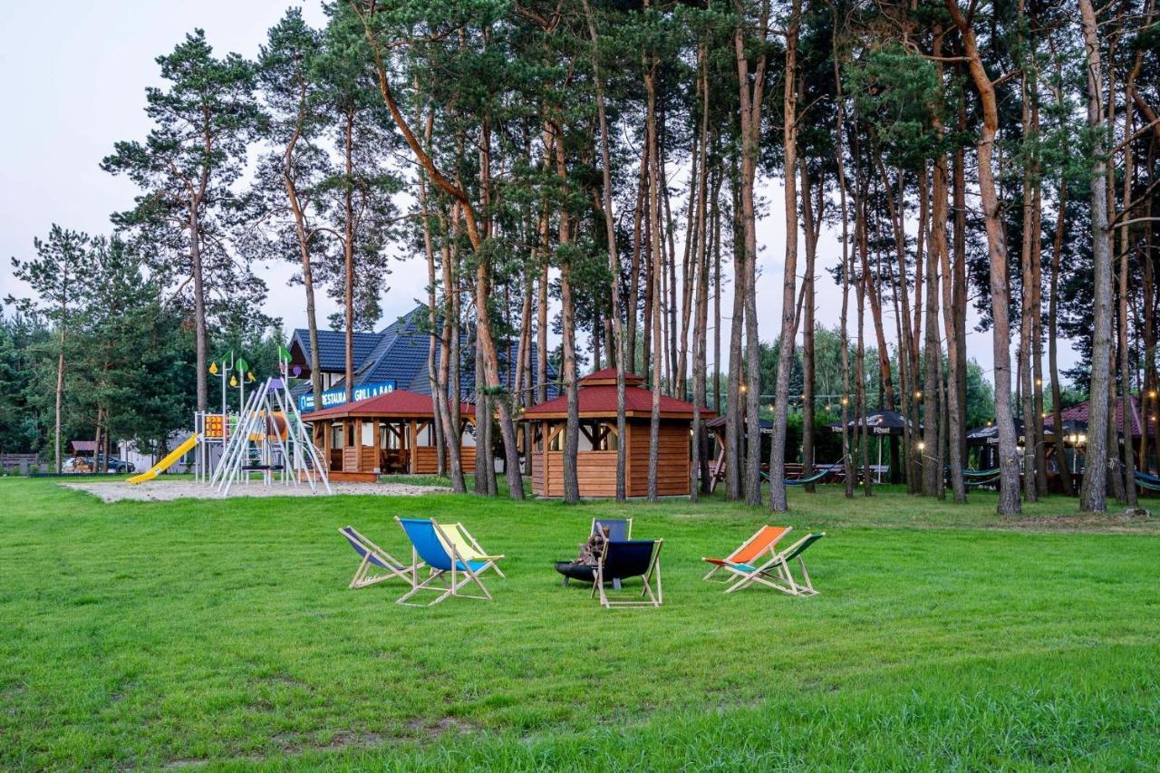 Mszczonów Apartamenty Wakacyjna Wioska Ngo 20M Od Suntago מראה חיצוני תמונה