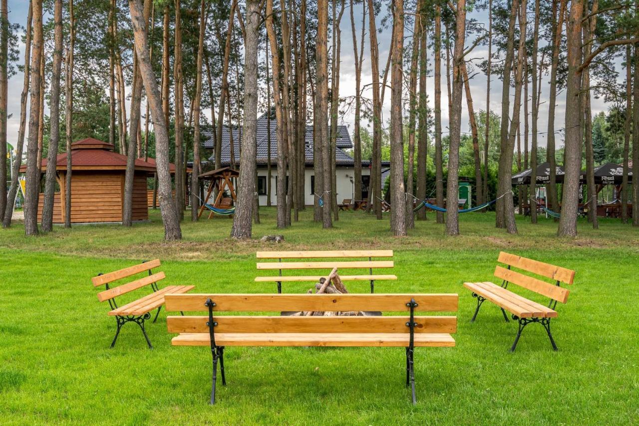 Mszczonów Apartamenty Wakacyjna Wioska Ngo 20M Od Suntago מראה חיצוני תמונה