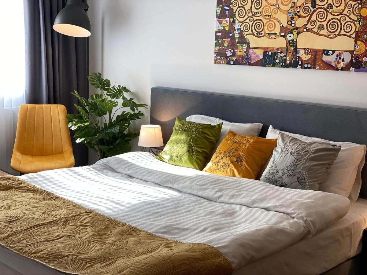 Mszczonów Apartamenty Wakacyjna Wioska Ngo 20M Od Suntago מראה חיצוני תמונה